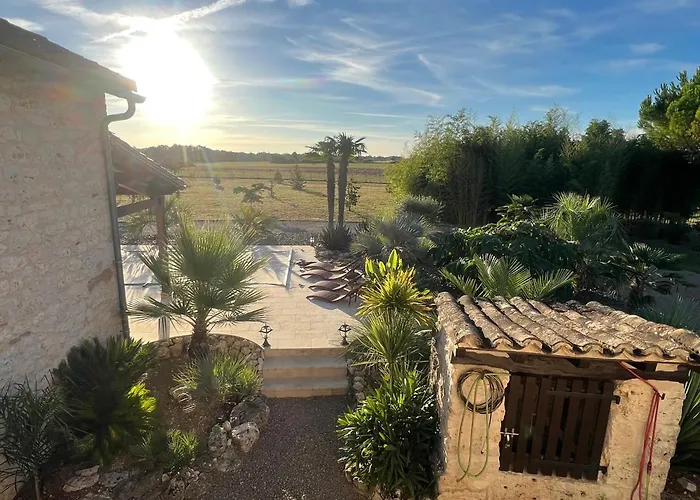 ベッド・アンド・ブレックファスト Le Relais Des Chevaliers 