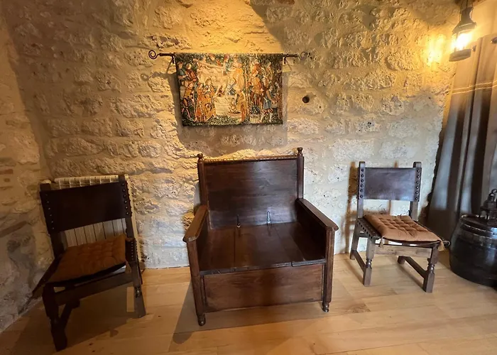 ベッド・アンド・ブレックファスト Le Relais Des Chevaliers 