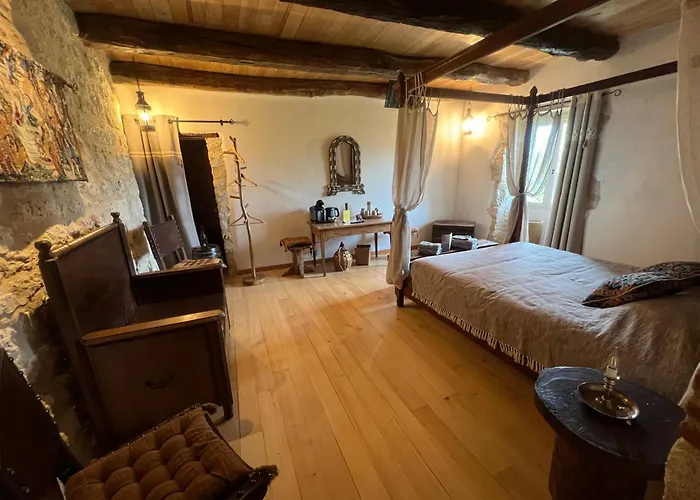 Le Relais Des Chevaliers 