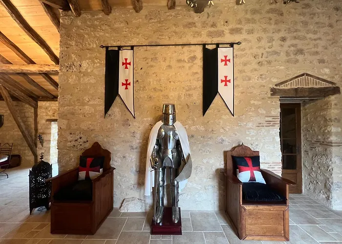 Le Relais Des Chevaliers 