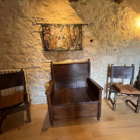 Alojamento de Acomodação e Pequeno-almoço Le Relais Des Chevaliers 