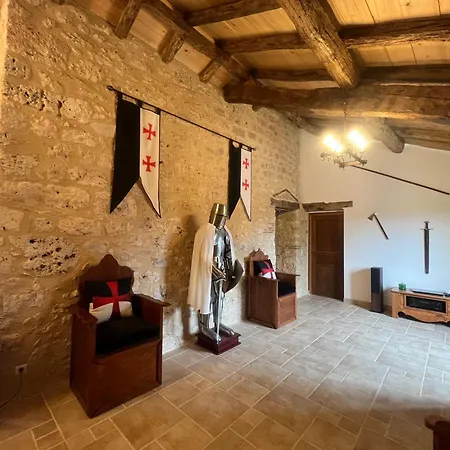 Alojamento de Acomodação e Pequeno-almoço Le Relais Des Chevaliers 
