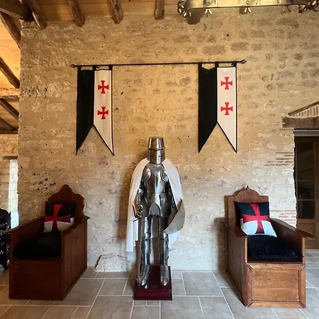 Le Relais Des Chevaliers 