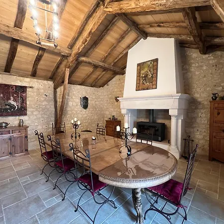 Le Relais Des Chevaliers 