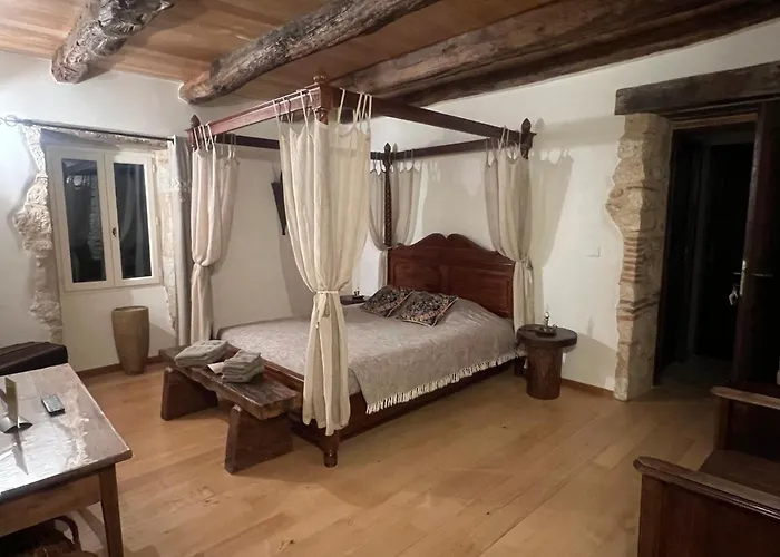 Le Relais Des Chevaliers 